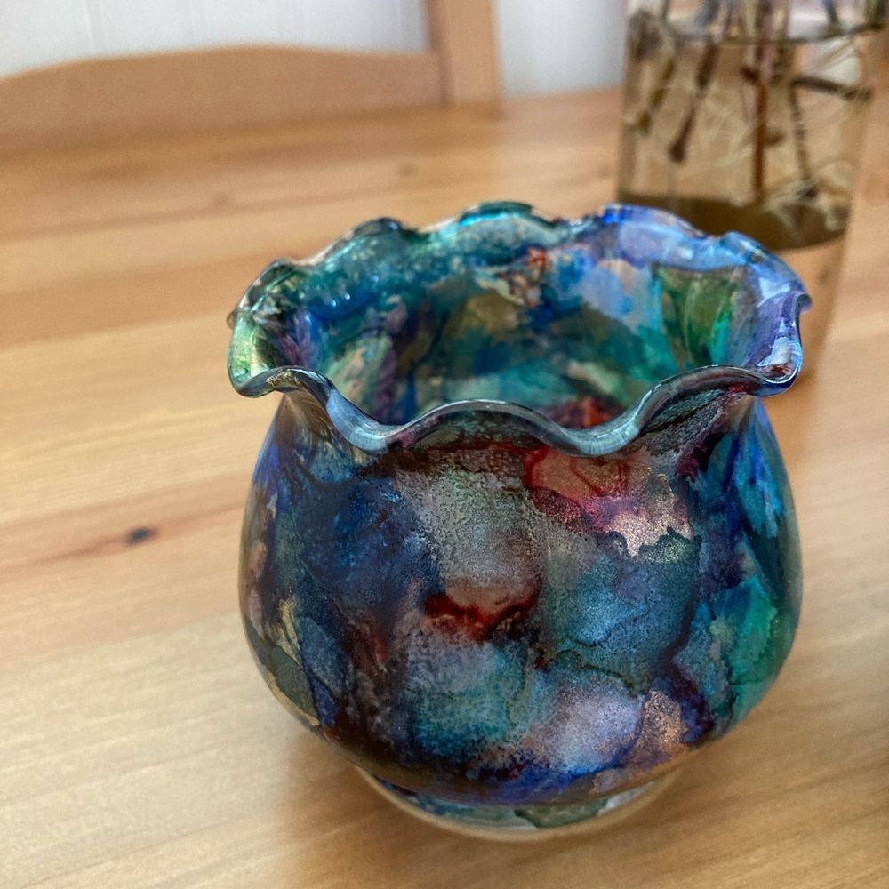 New Hand Painted Glass Tealight Holders Colorful Alcohol Ink - Set of 2 - Picture 3 of 7
